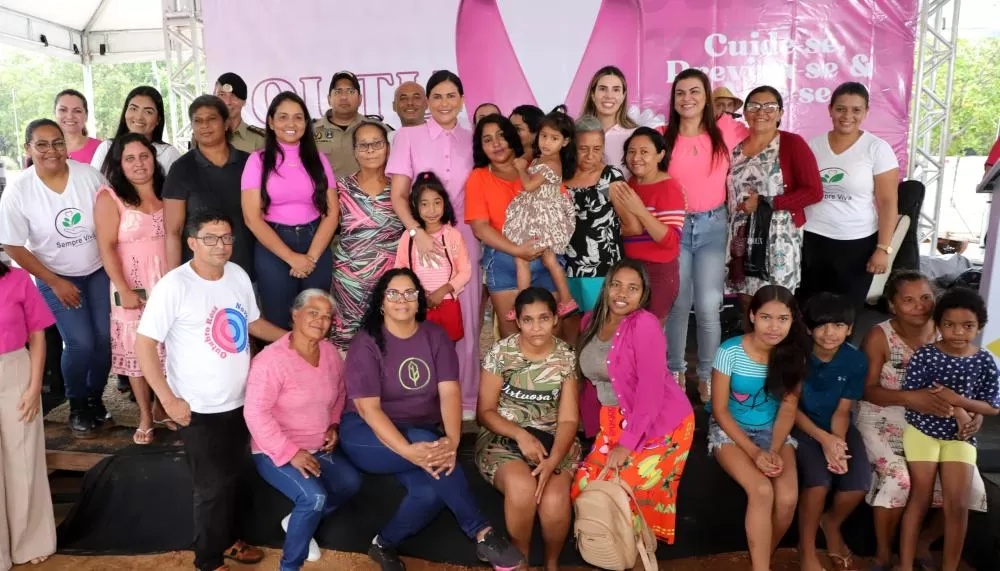 Mais de 500 mulheres são atendidas em ação do Outubro Rosa promovida pelo Governo do Tocantins