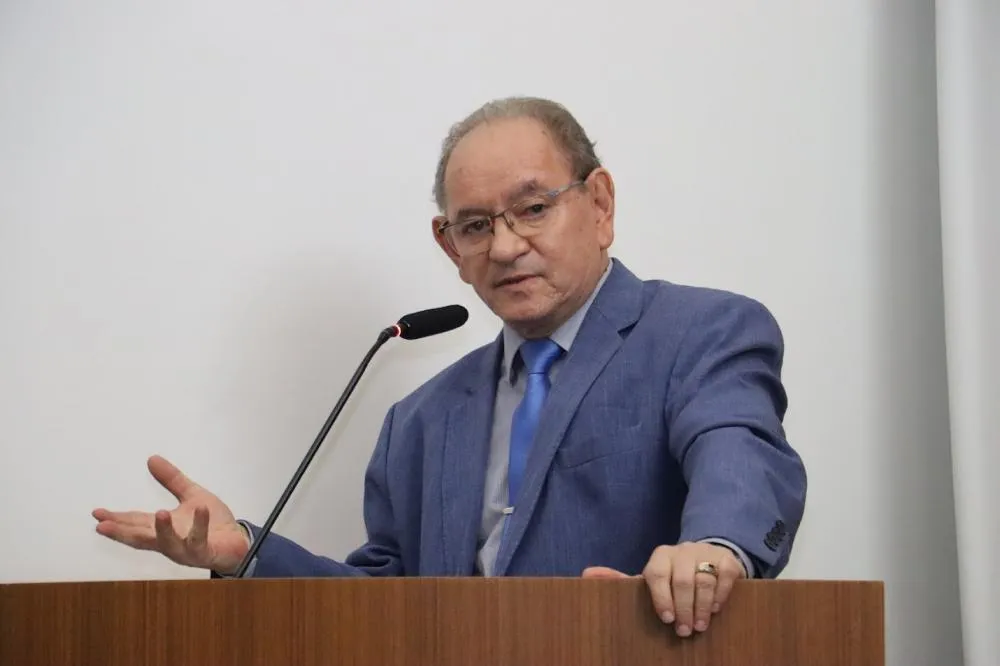 Recapeamento e restauração do asfalto na região norte é solicitada pelo vereador Juarez Rigol