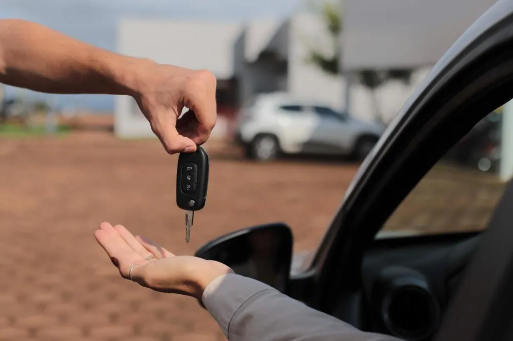 Compra e venda de veículos: conheça os principais golpes envolvendo a comercialização de automóveis