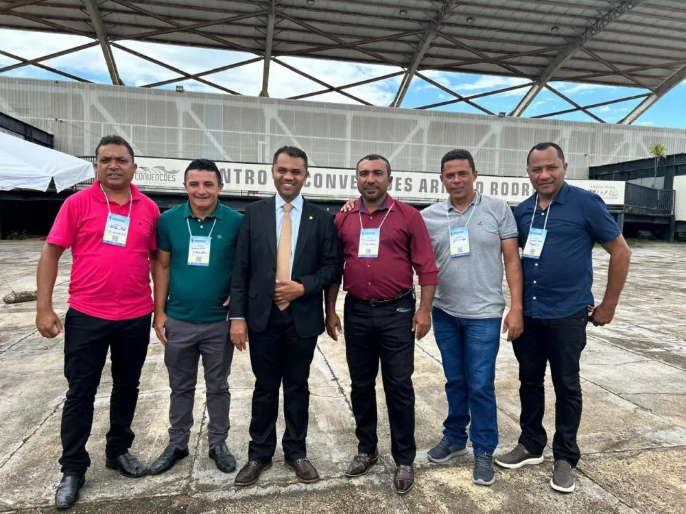 Durante 1º Encontro de Vereadores e Funcionários das Câmaras Municipais do Tocantins Moisemar reafirma compromisso com o municipalismo