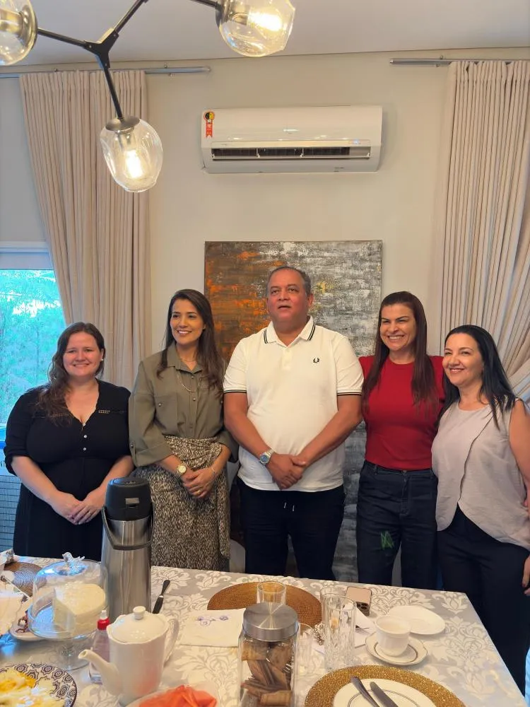 Karina Café articula agenda para debater a construção do Centro de Educação Inclusiva de Palmas