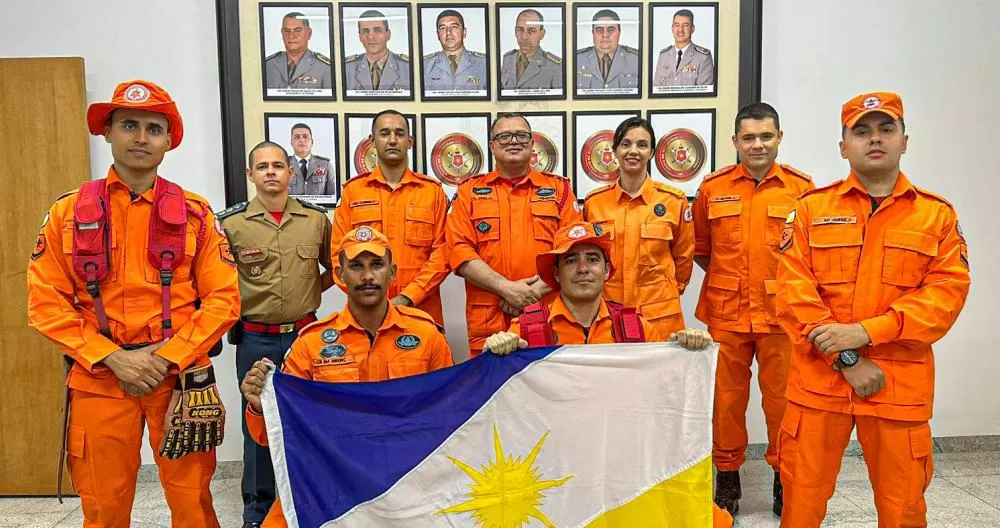 Bombeiros do Tocantins chegam da Operação Pantanal e são recepcionados