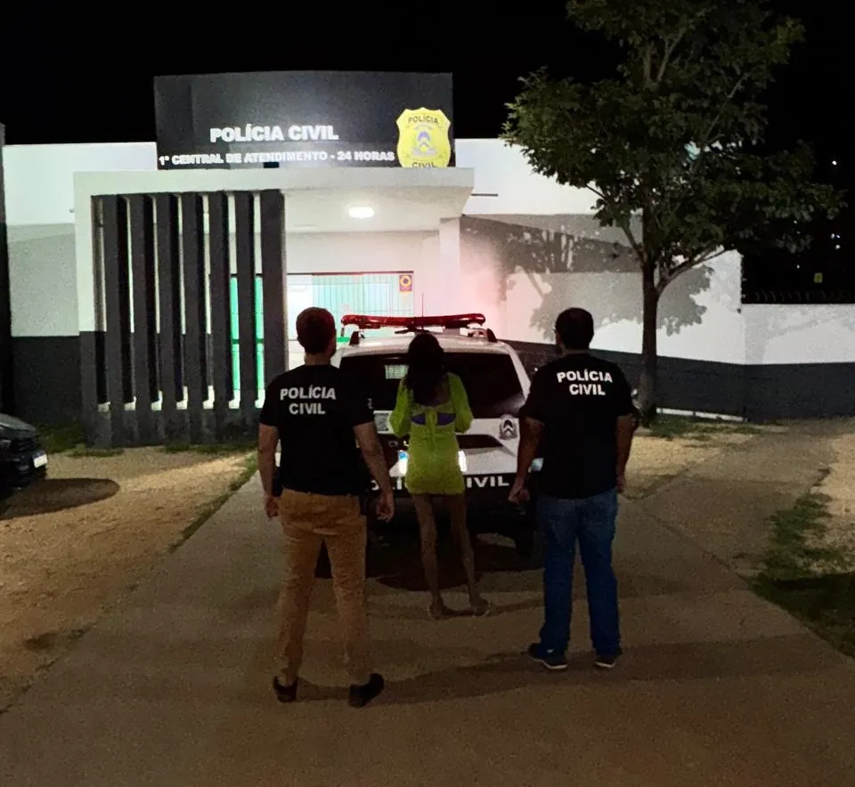 Polícia Civil prende mulher por receptação de celular furtado durante show na capital