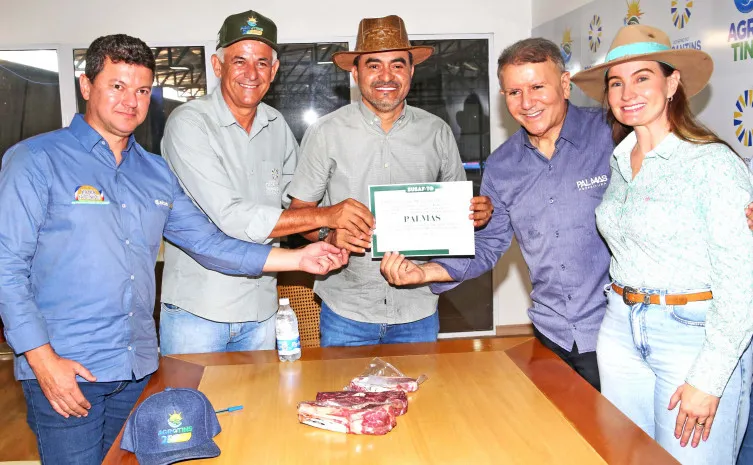 Governador oficializa adesão de Palmas a selo estadual que autoriza venda de produtos de origem animal