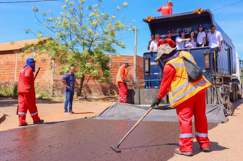 Prefeitura presente: Arno 44 é a primeira quadra da região norte a receber revitalização asfáltica