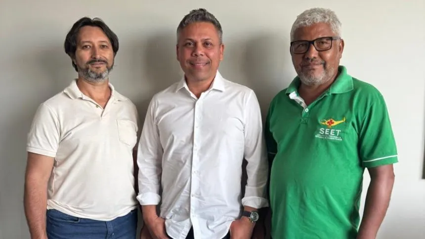 Vereador Alex Mascarenhas recebe lideranças sindicais e reforça compromisso com valorização dos técnicos de enfermagem