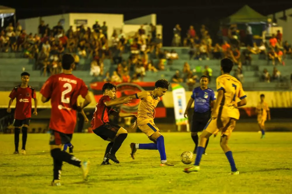 Jogos acirrados e grande público marcaram as finais da 1ª Taça Cidade de Palmas no Nilton Santos