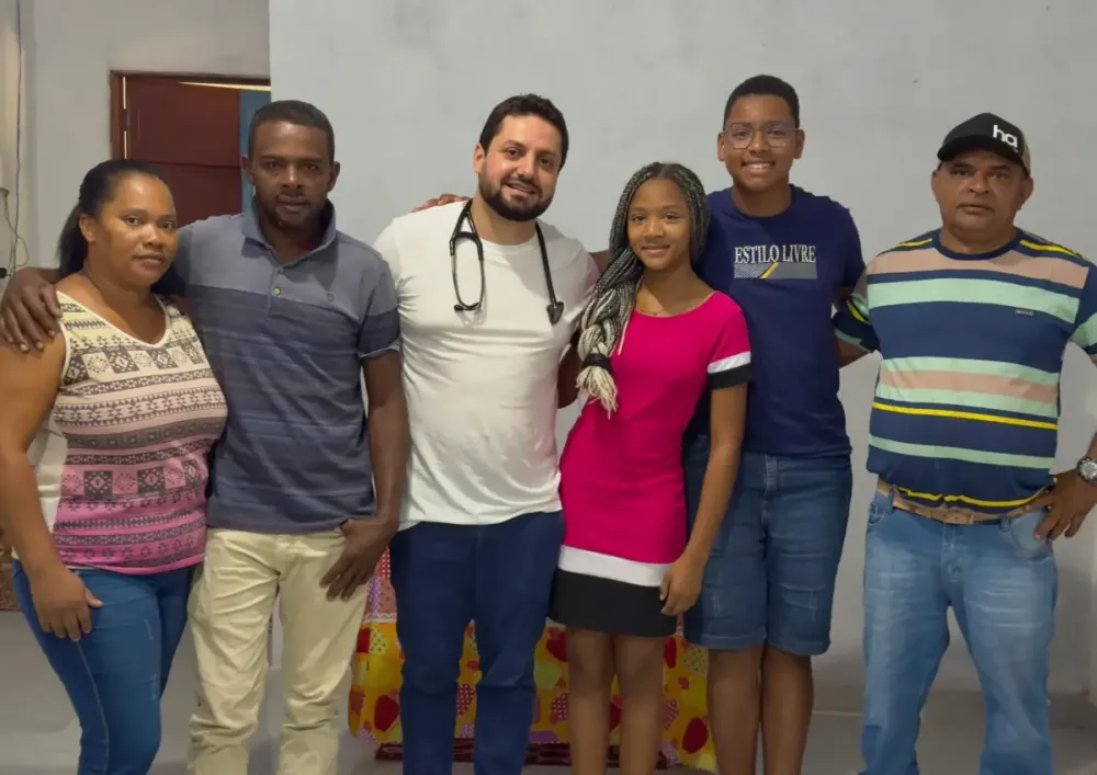 Vereador Dr. Vinicius Pires atende população carente em Paranã-TO e reforça compromisso com a saúde