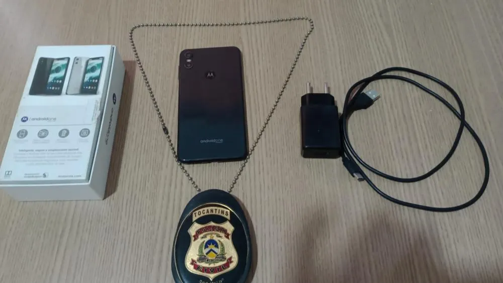 Em Alvorada, Polícia Civil recupera aparelho celular furtado e prende autor do crime  