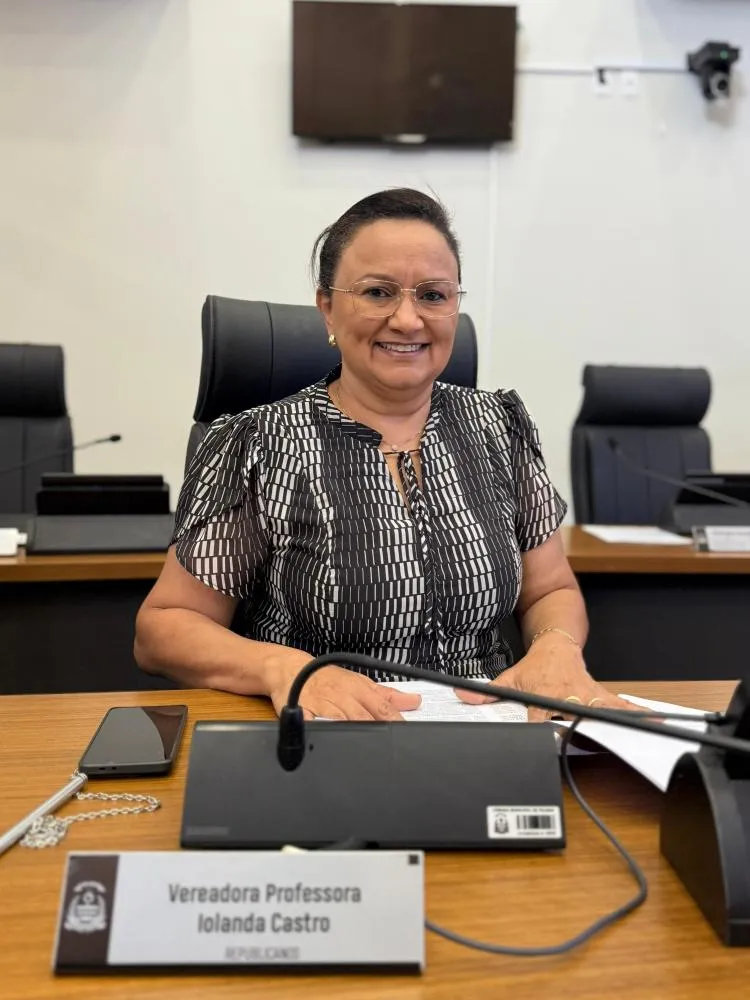 Professora Iolanda Castro solicita estudo para implantação de semáforo temporizado na NS-2