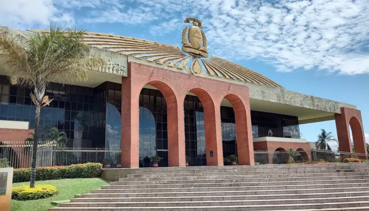 Governo do Tocantins decreta ponto facultativo nos dias 19 e 20 de junho