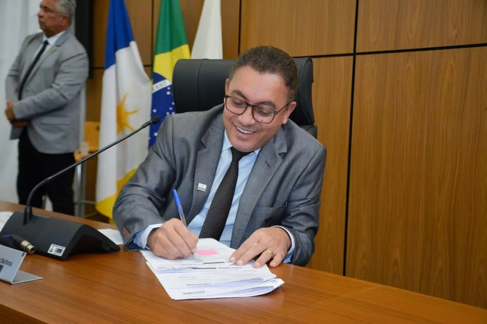 Marilon Barbosa solicita construção de espaços públicos para lazer e atividade física de idosos e jovens em Taquaralto