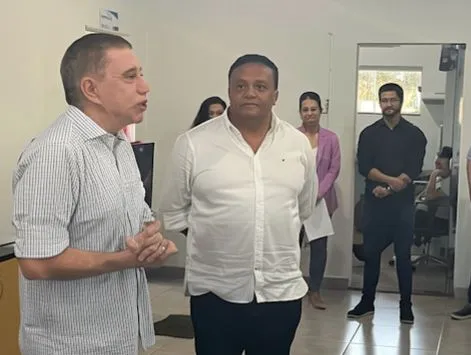 Vereador Petion Corado visita secretário Amastha para destaca serviços da Zeladoria na Capital