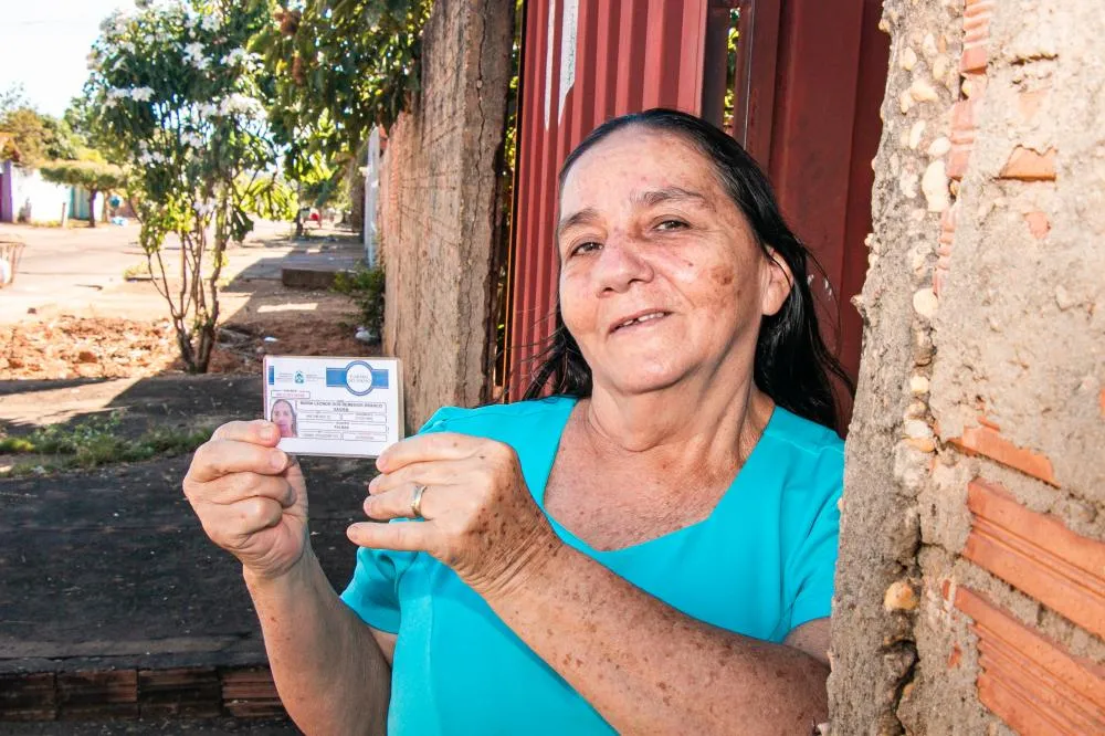 Governo do Tocantins entregou mais de 4 mil cartões do idoso em 2025