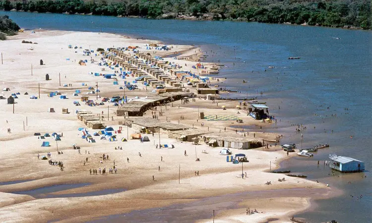 Temporada de praia no TO: veja quem sobe ao palco neste fim de semana