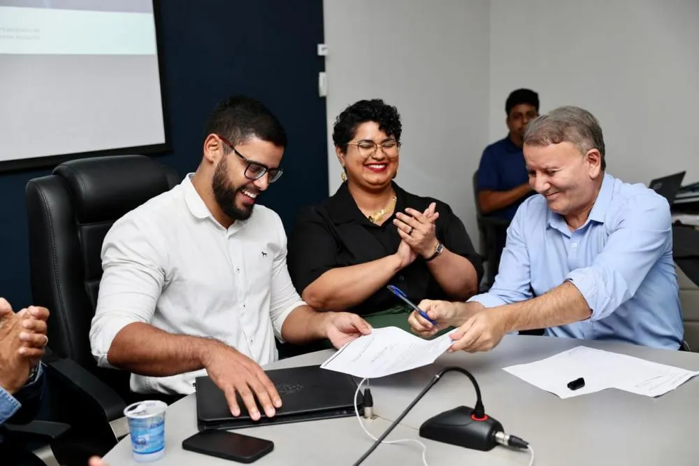 Coletivo SOMOS emite nota em apoio ao retorno do prefeito Eduardo ao mandato