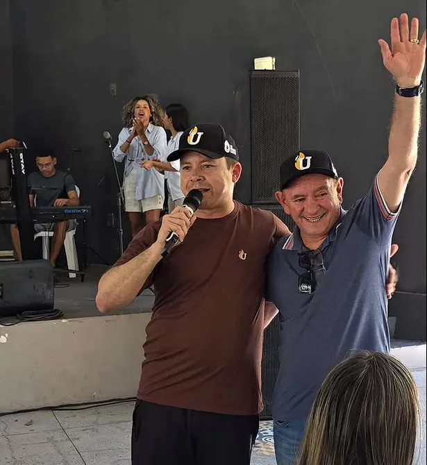 Vereador Juarez Rigol apóia retiro de jovens da Igreja Assembléia de Deus com foco em temas relevantes