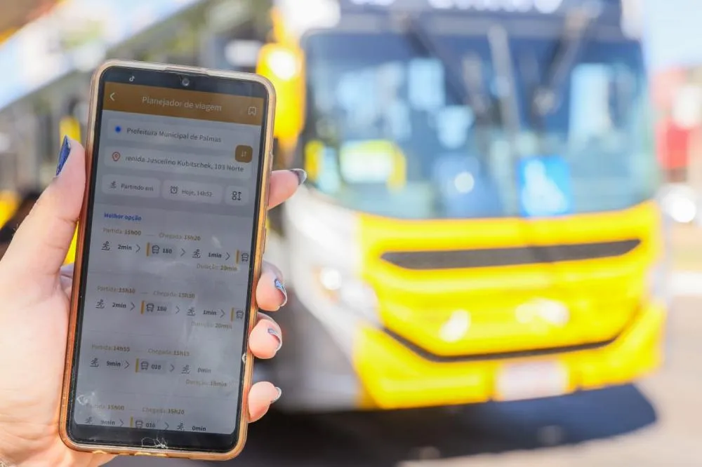 Usuários do transporte coletivo de Palmas podem consultar horários e itinerários em novo aplicativo