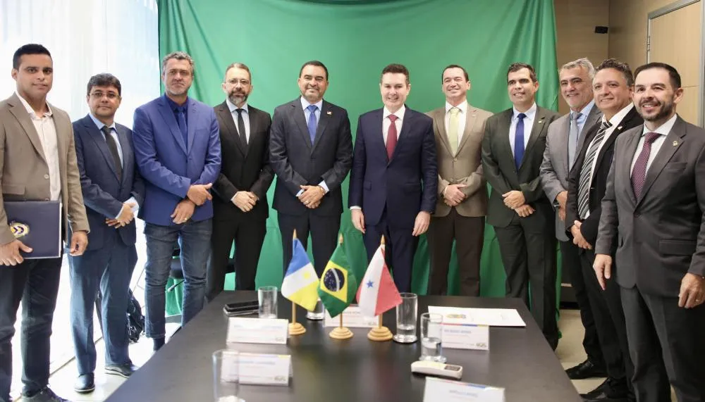 Governador Wanderlei articula com ministro das Cidades ampliação de moradias do Minha Casa Minha Vida