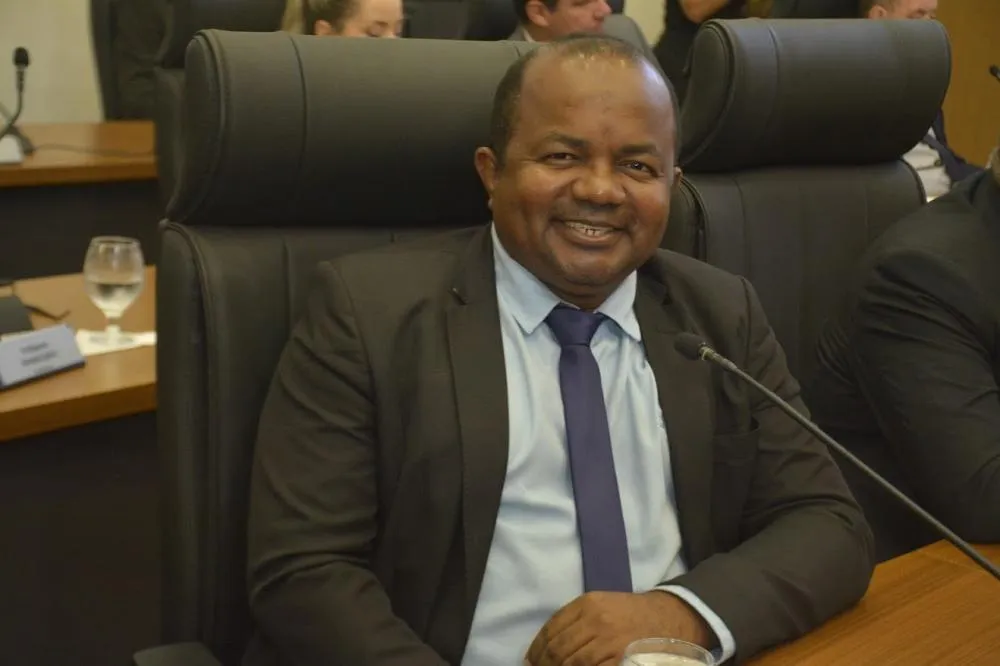 Vereador Joatan de Jesus propõe, por meio de requerimento, projeto de lei para capacitar professores em primeiros socorros