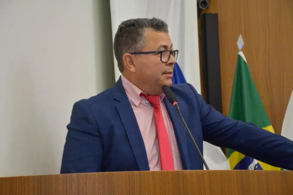 Folha reage a críticas de Amastha e defende firme atuação do prefeito Eduardo Siqueira Campos