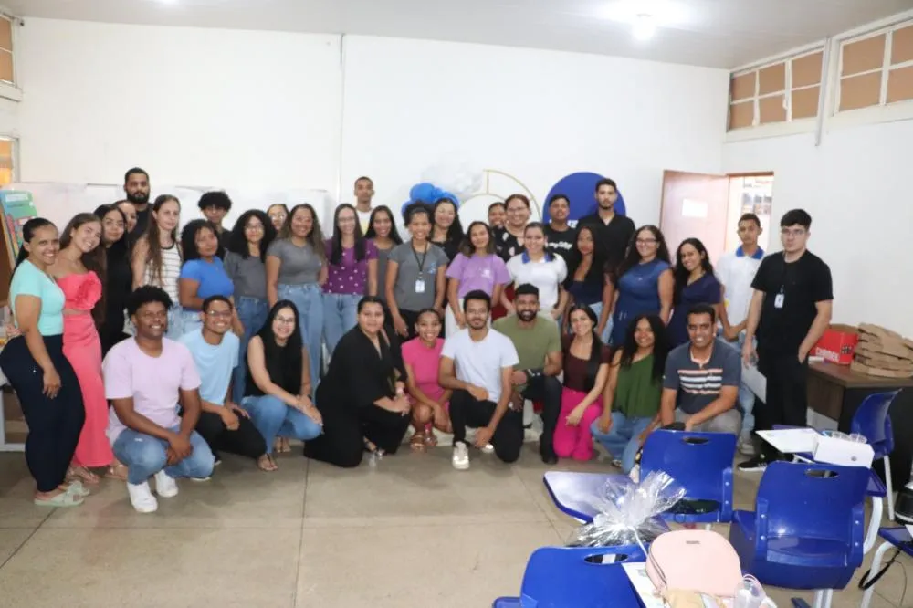 Porto Nacional homenageia estagiários do Programa Agente Jovem