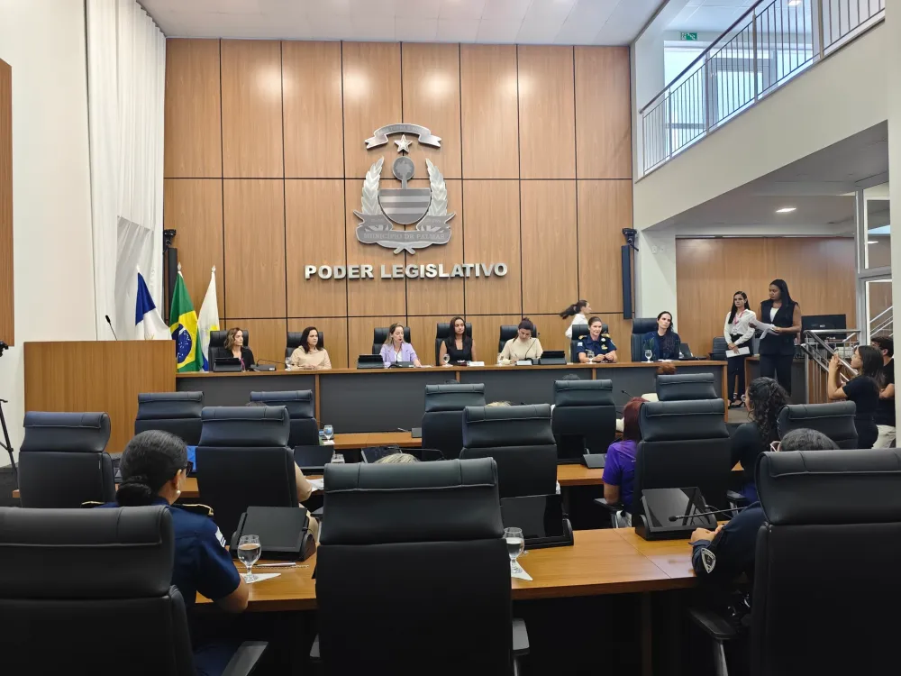 Vereadora MaryCats da Causa Animal lidera reunião do Agosto Lilás e reforça compromisso no enfrentamento à violência contra a mulher