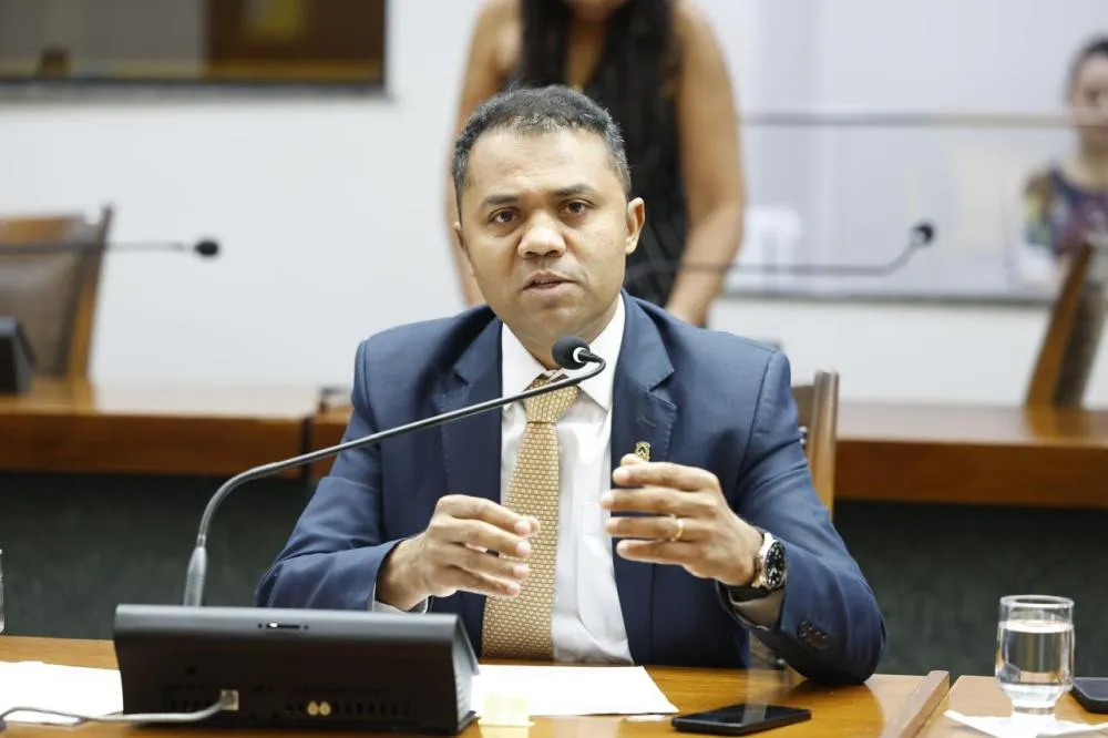 Deputado Moisemar solicita lençóis descartáveis para o Hospital Regional de Guaraí