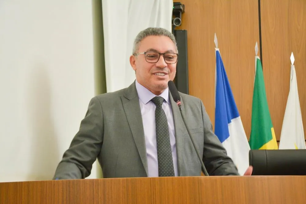 Marilon Barbosa apresenta Projeto de Lei que torna obrigatório o uso de umidificadores em escolas no município de Palmas em período de baixa umidade