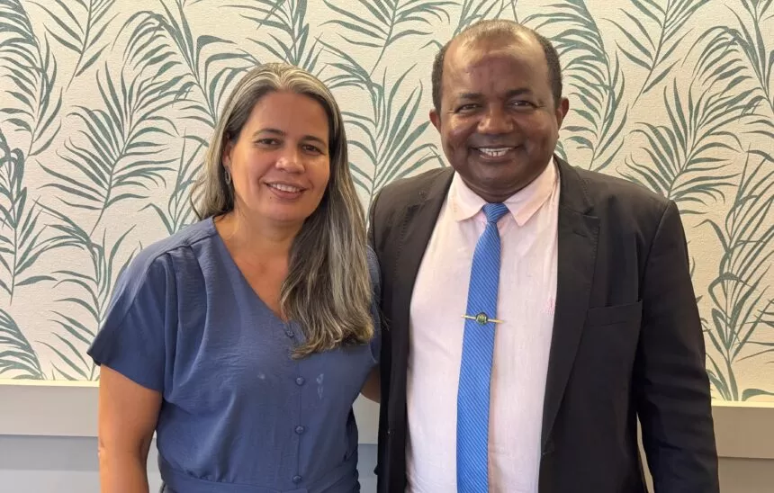 Presidente do CRESS Tocantins visita vereador Joatan de Jesus para parabenizar pela reeleição