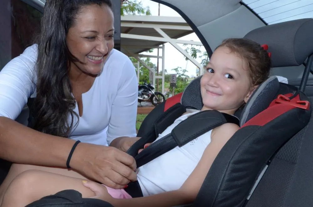 No trânsito, o cuidado também é brinquedo sério! Veja algumas dicas de segurança do Detran/TO envolvendo crianças