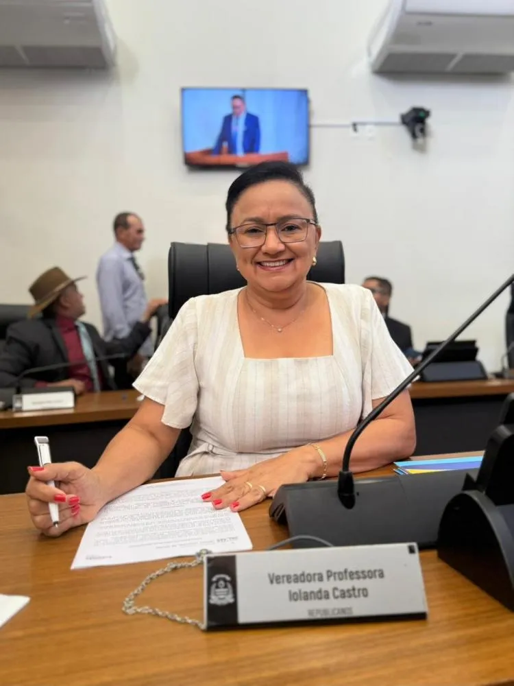 Vereadora Professora Iolanda Castro propõe criação do Programa Farmácia Veterinária Solidária em Palmas