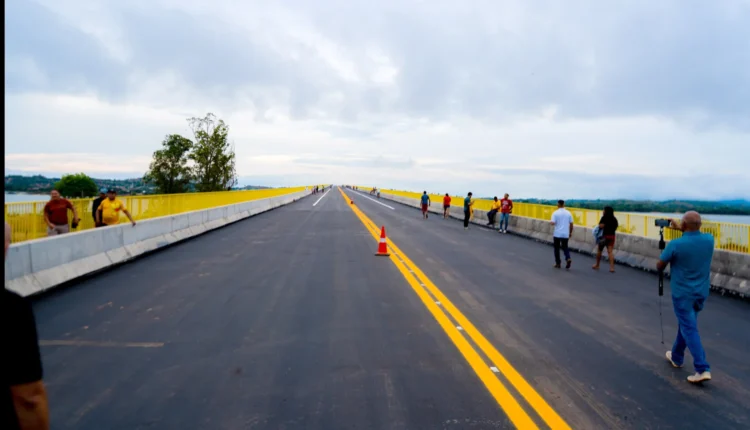 Nova ponte sobre o Rio Araguaia, entre Xambioá (TO) e São Geraldo do Araguaia (PA). Foto: Hiroshi Fukushima/Governo do Tocantins