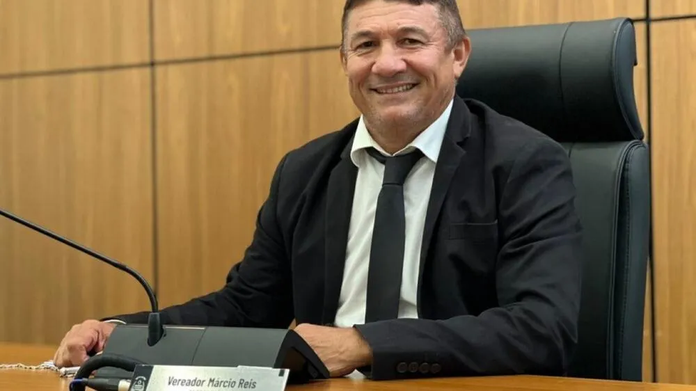 Márcio Reis protocola requerimento para revitalização da praça no setor Bela Vista em Taquaralto