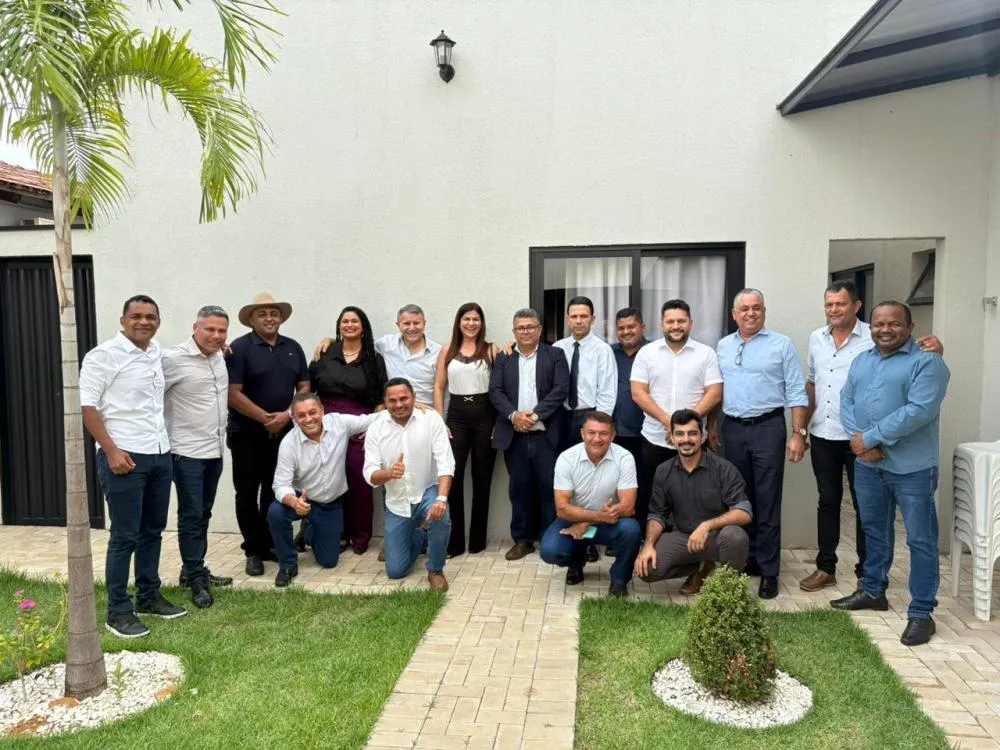 Marilon Barbosa recebe Eduardo e vereadores em almoço para discutirem os Projetos de Leis LOA e PPA protocolados na Câmara