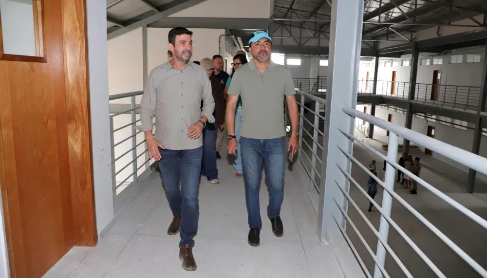 Com mais de 90% das obras concluídas, governador Wanderlei visita obras do campus da Unitins em Dianópolis