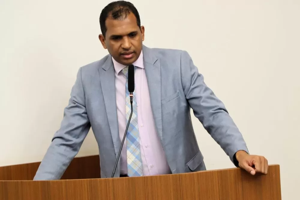 Vereador Nego requer a sinalização horizontal, vertical e faixa de pedestre na Av. Copacabana no Morada do Sol