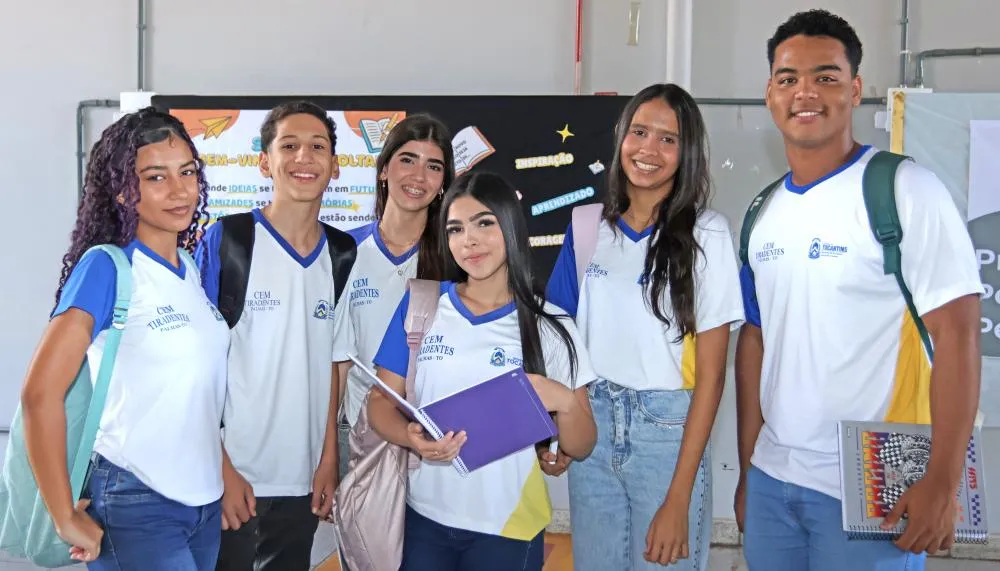 Queda na distorção é resultado da política educacional do Governo do Estado que envolve ações de recomposição das aprendizagens e iniciativas que estimulam a permanência dos estudantes na escola até a conclusão da educação básica 