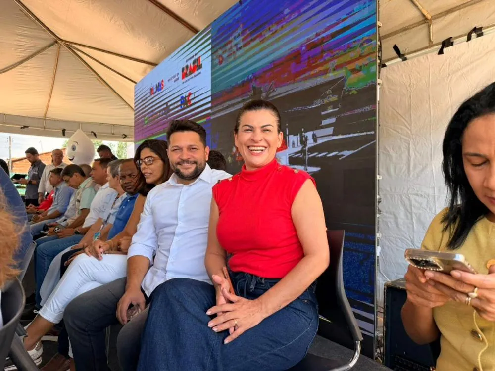 Vereadora Karina Café participa de solenidade que marca novos investimentos na saúde pública de Palmas