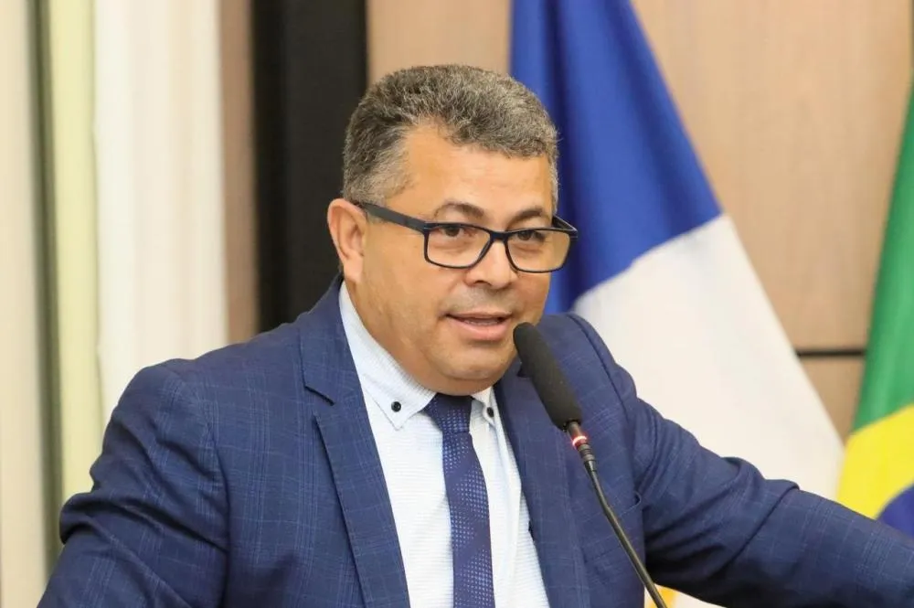 Vereador Folha propõe criação do programa “Vereadora por um Dia” em Palmas