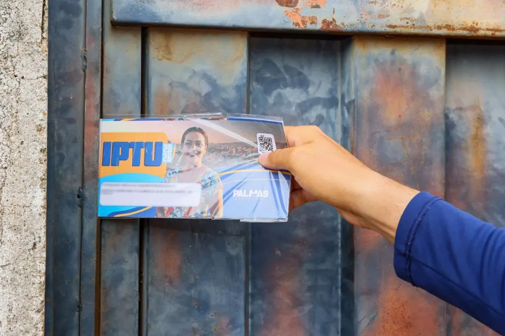 Carnês estão sendo entregues em todos os endereços edificados de Palmas, cadastrados no IPTU 2026. Foto: Francisco Barros