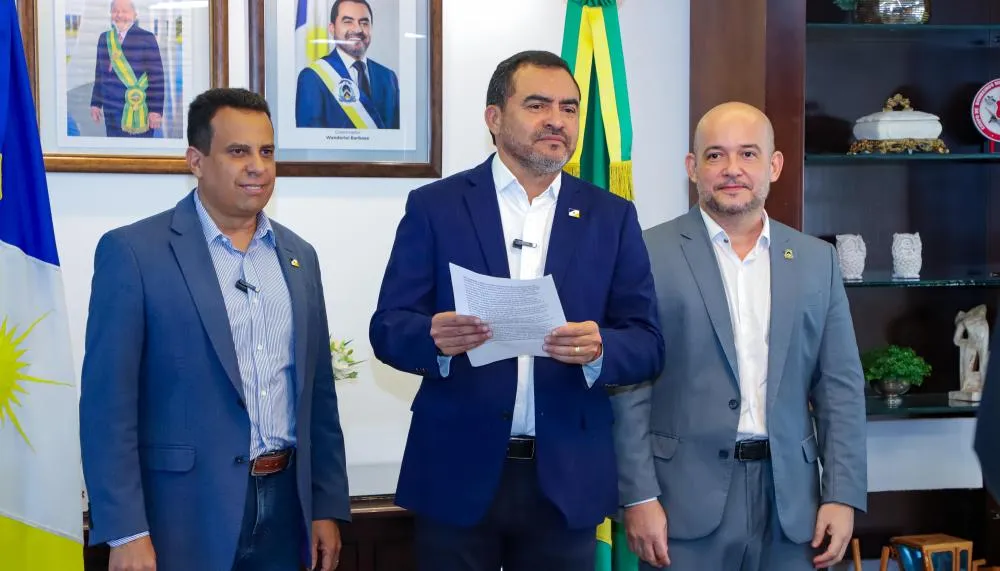 Governador Wanderlei Barbosa anuncia edital que viabiliza o preenchimento de 468 vagas remanescentes do concurso da Educação no Tocantins. Foto: Antonio Gonçalves/Governo do Tocantins