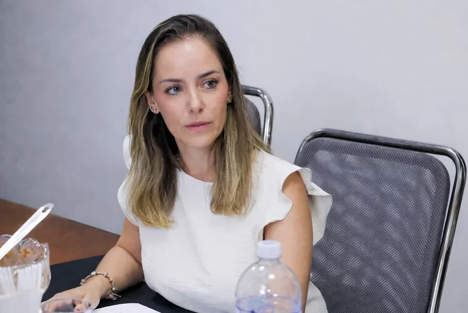 Vereadora MaryCats da Causa Animal propõe implantação de clínica veterinária gratuita em Palmas 