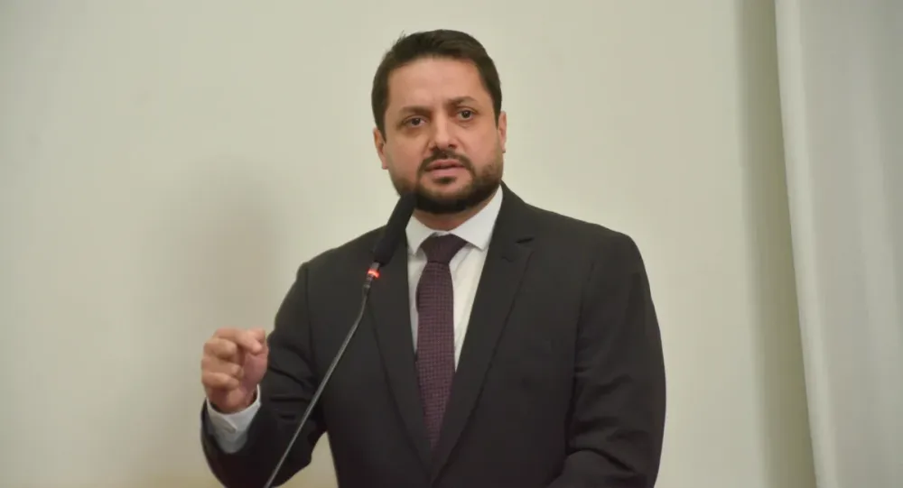 Dr. Vinícius Pires, vereador de Palmas.