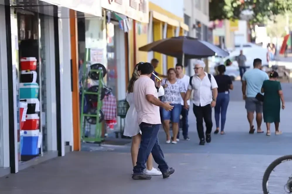 Feriado do Dia do Trabalhador altera funcionamento de serviços públicos e privados em Palmas
