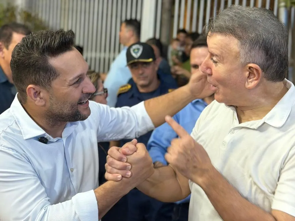 Vereador Rubens Uchôa participa da entrega da Praia das Águas, no Bertaville