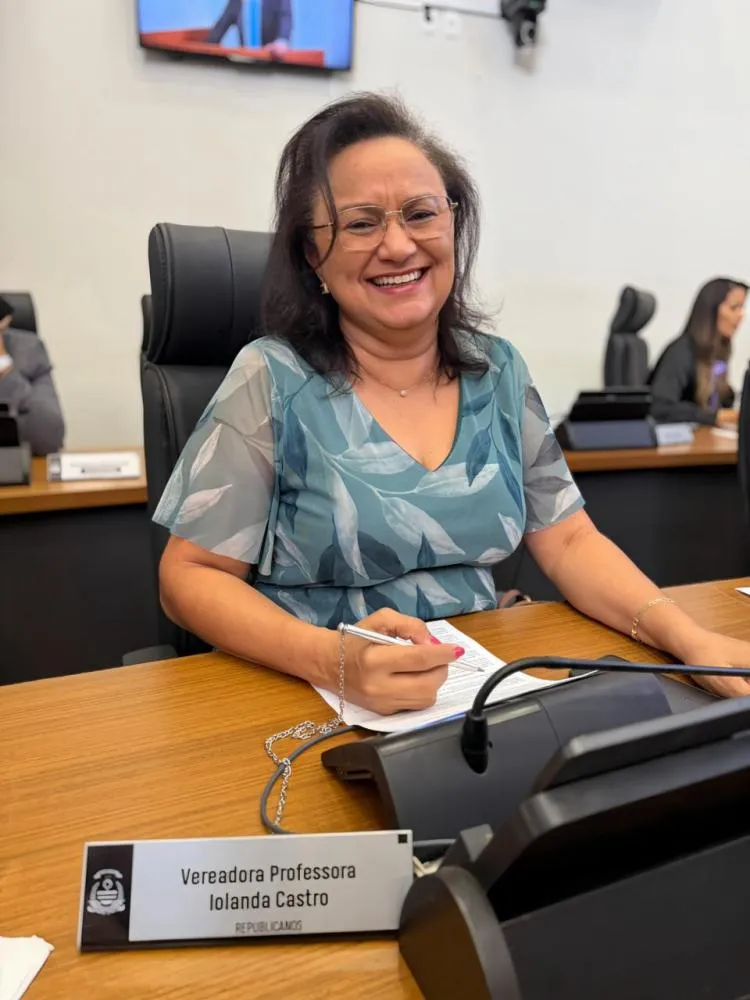 Vereadora Professora Iolanda Castro solicita serviços de limpeza e roçagem para setores da região sul de Palmas