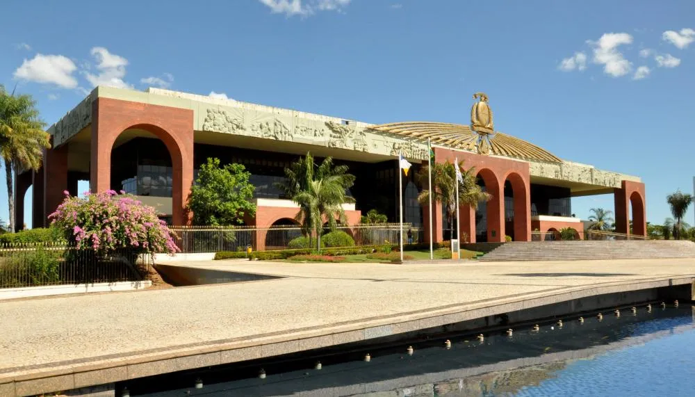 Pagamento antecipado dos servidores estaduais realizado pelo Governo do Tocantins movimenta mais de R$ 340 milhões e impulsiona a economia em todas as regiões do estado. Foto: Aldemar Ribeiro/Governo do Tocantins)
