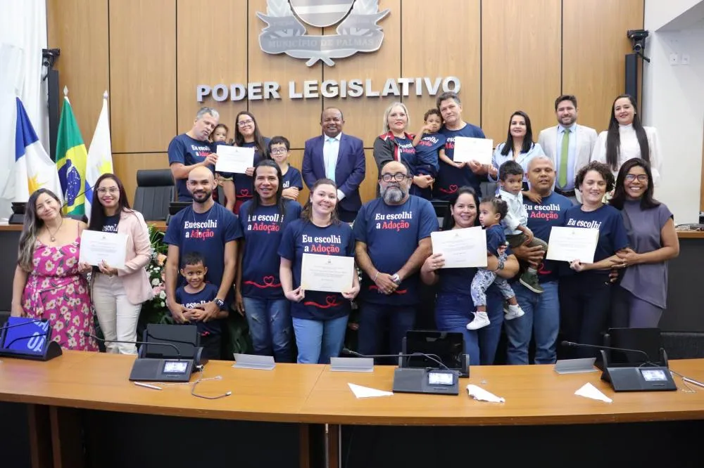 Câmara de Palmas realiza sessão solene em homenagem ao Dia Nacional da Adoção