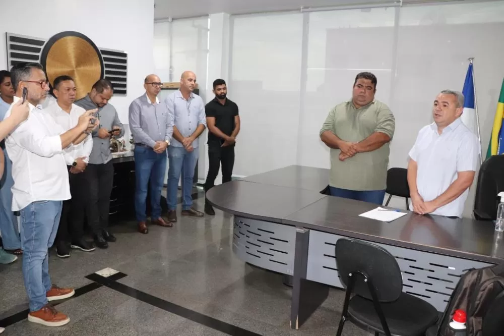 Vice Joaquim do Luzimangues assume comando da prefeitura interinamente